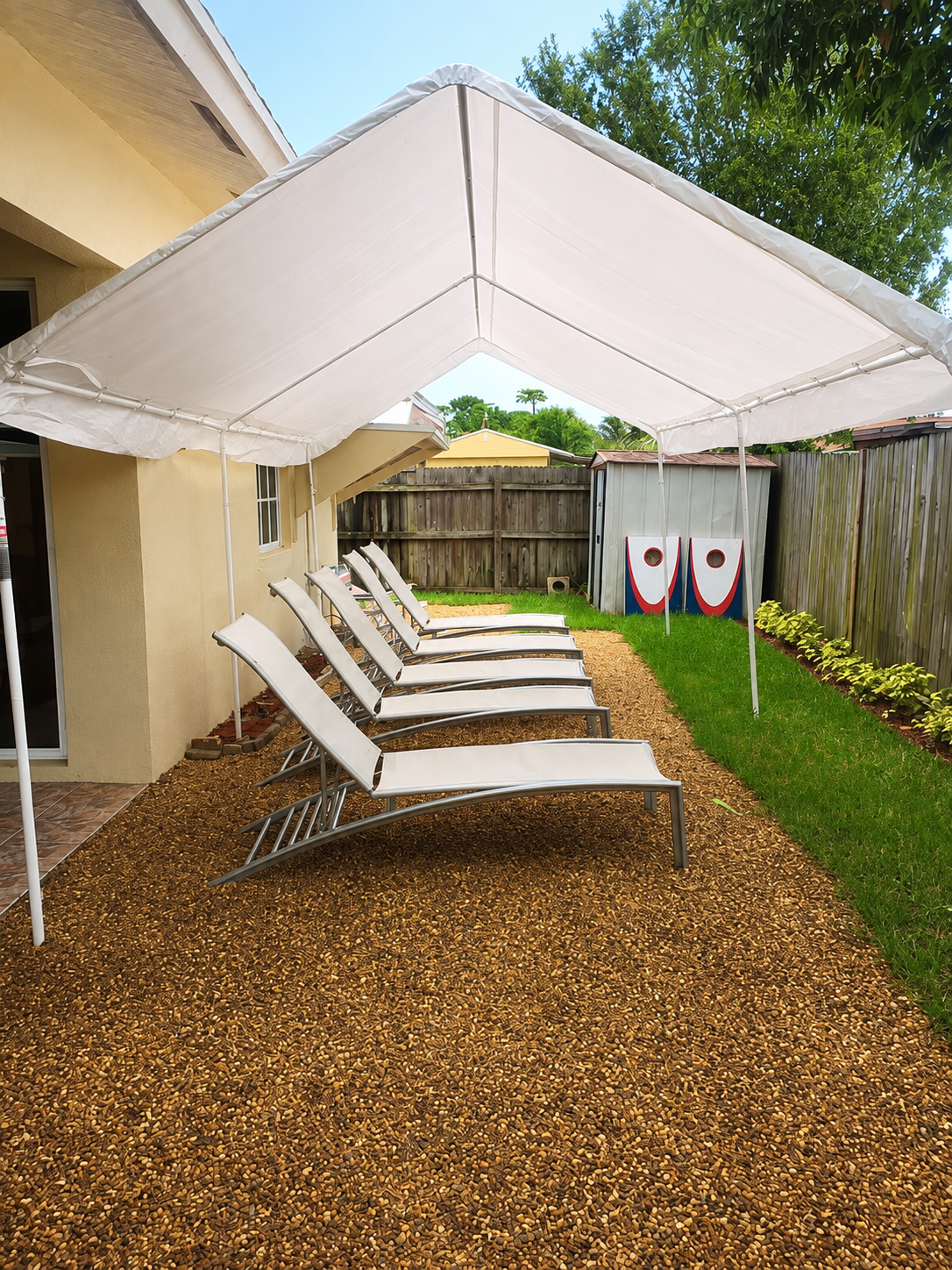 Covered outdoor relaxation area at Everlasting I