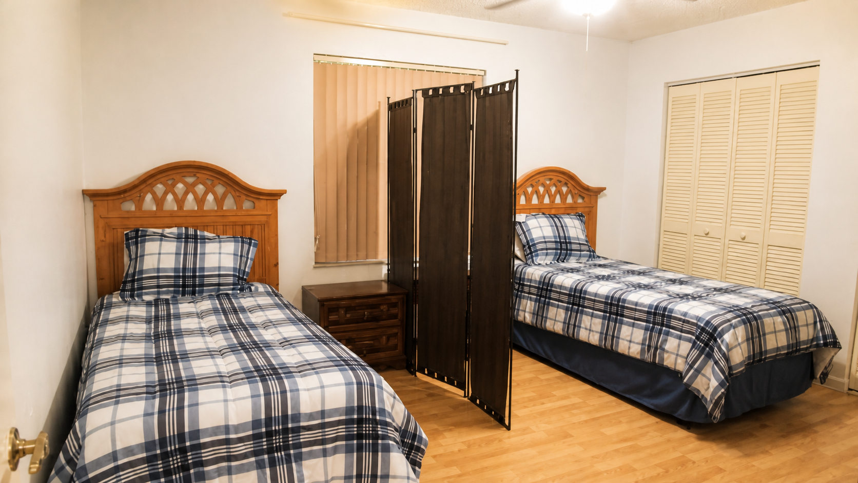 Shared resident bedroom at Everlasting II